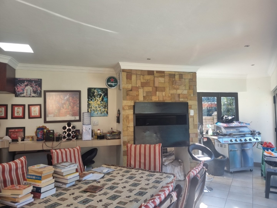 4 Bedroom Property for Sale in Vaalpark Free State